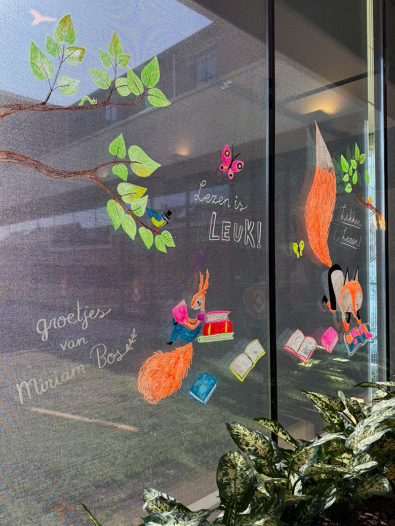 copyright-august-en-suus-opening-verhalenpad-bibliotheek-doetinchem-2026-4-prot-standard.png