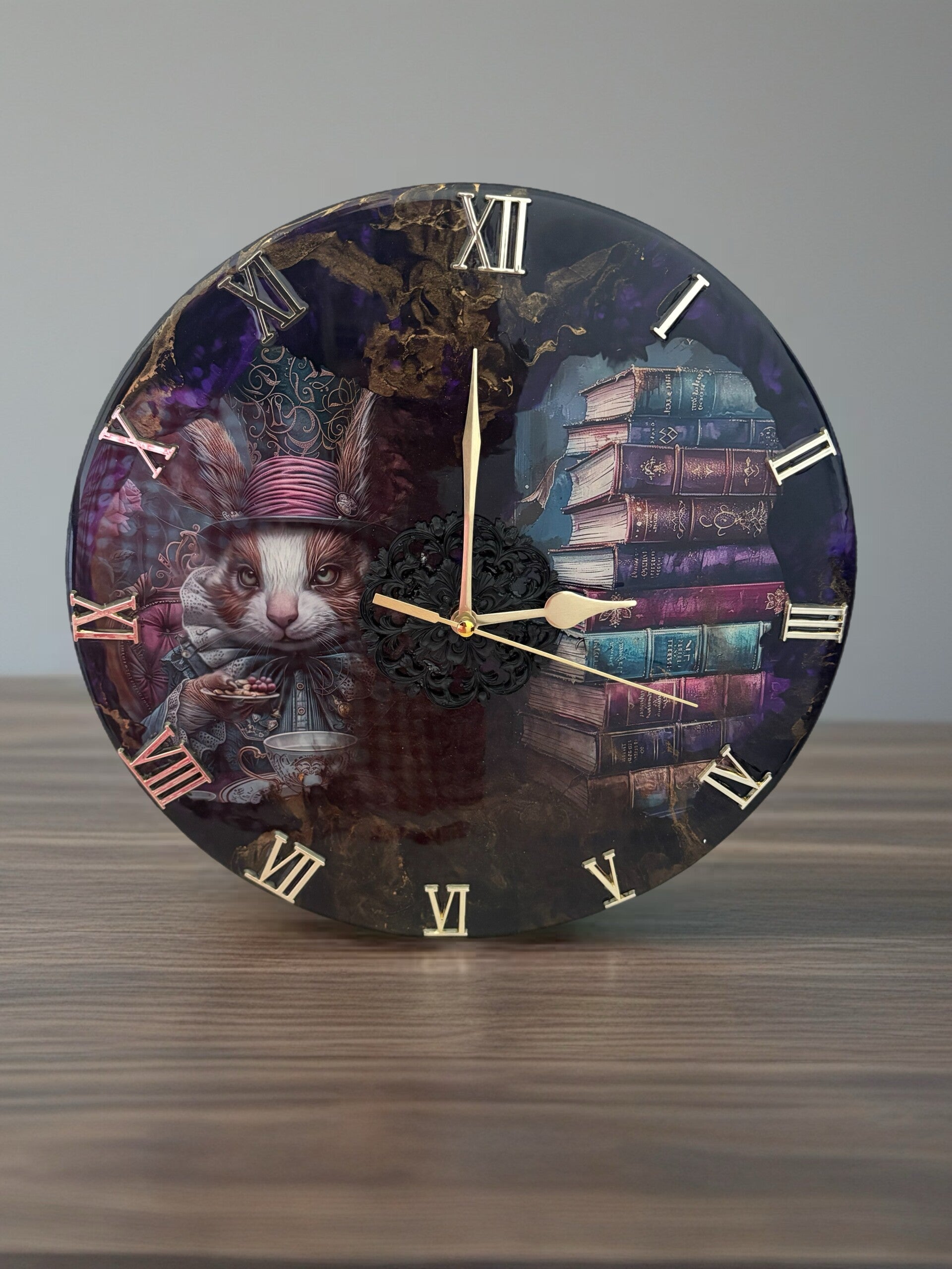 Beautiful Alice in wonderland theme clock