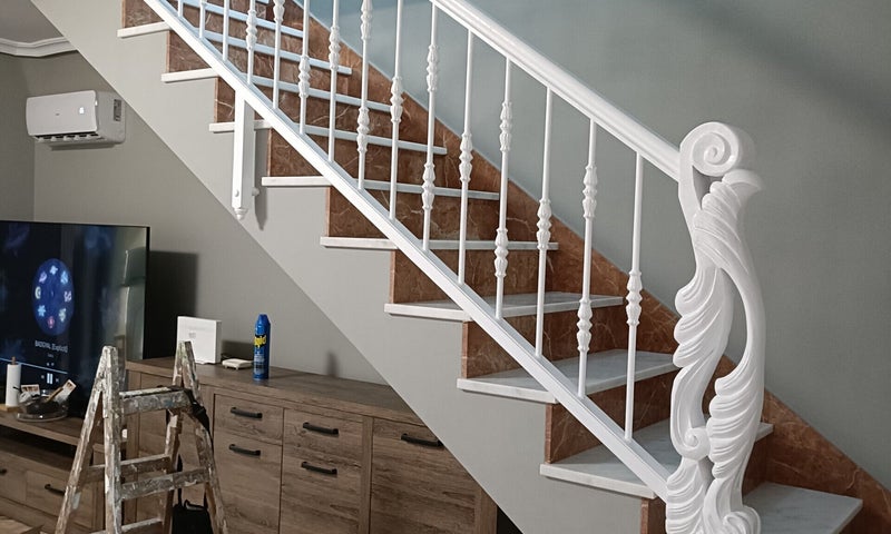 Pintura y lacado de barandilla despues