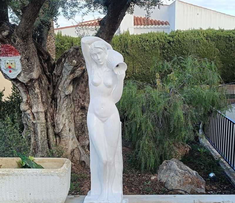 Pintura estatua despues