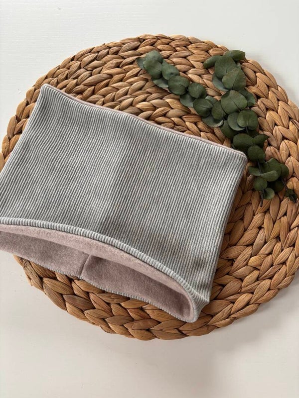 Gefütteter Loop Gr. 52 - hellgrau