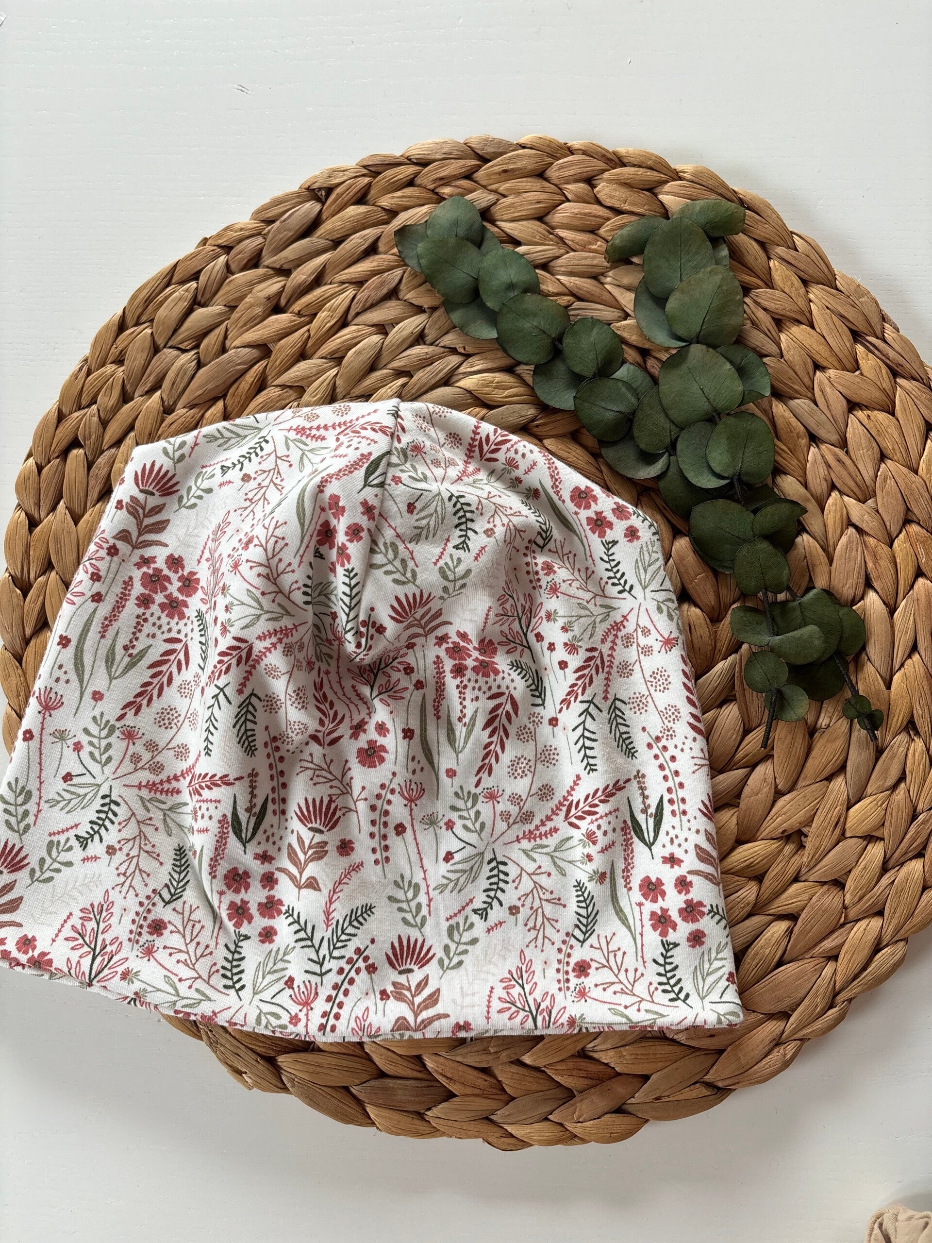 Jersey Beanie Gr. 52 - 55 mit Blumen