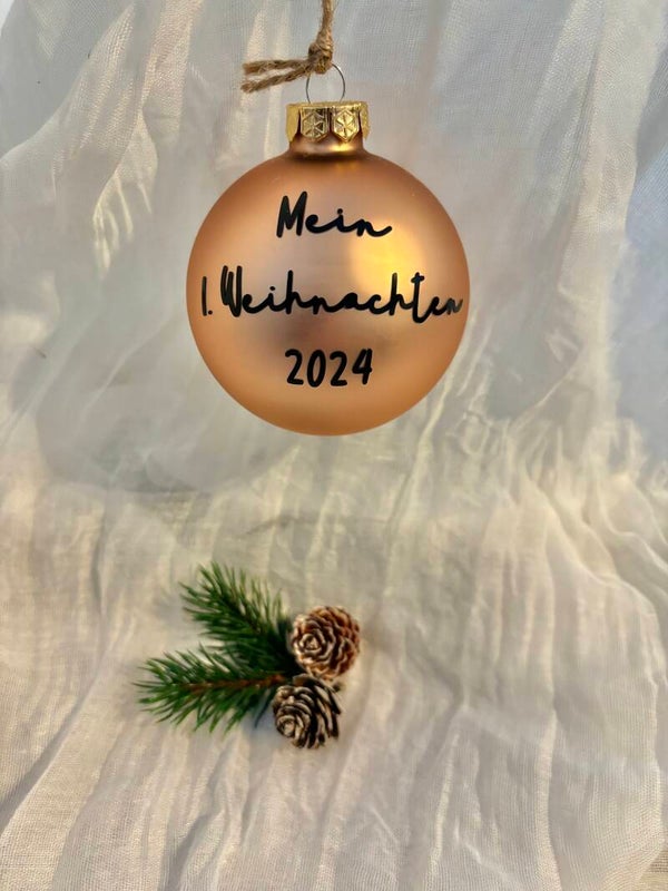 Weihnachtskugel 8cm "erstes Weihnachten"