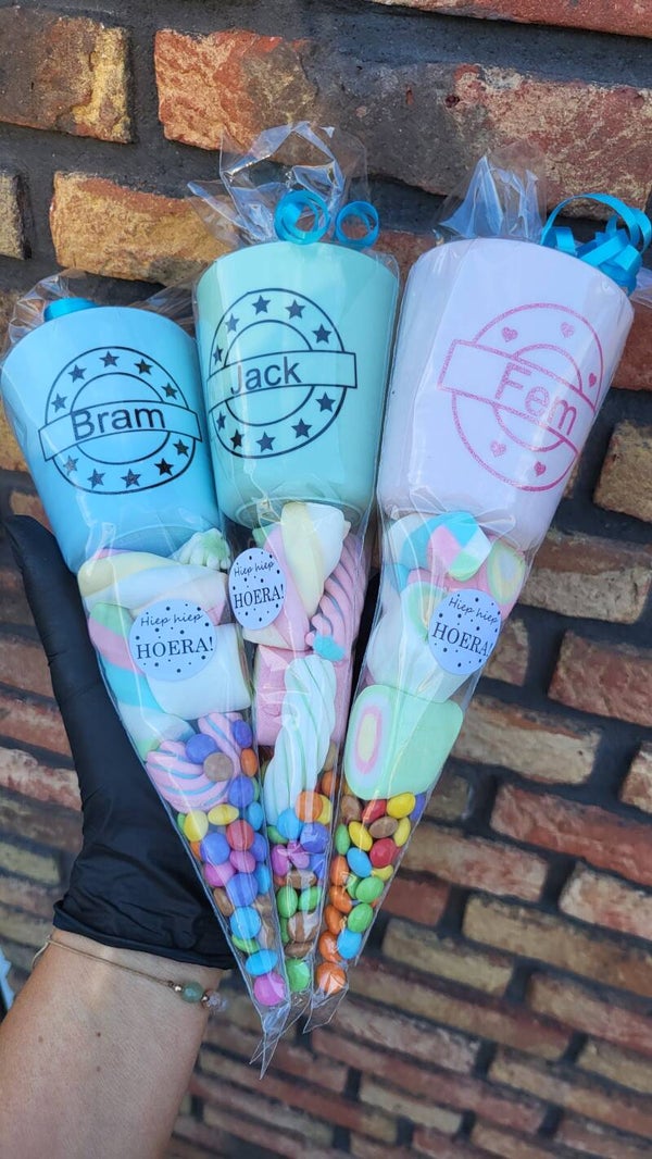 Naambeker met spekjes en smarties 🥳