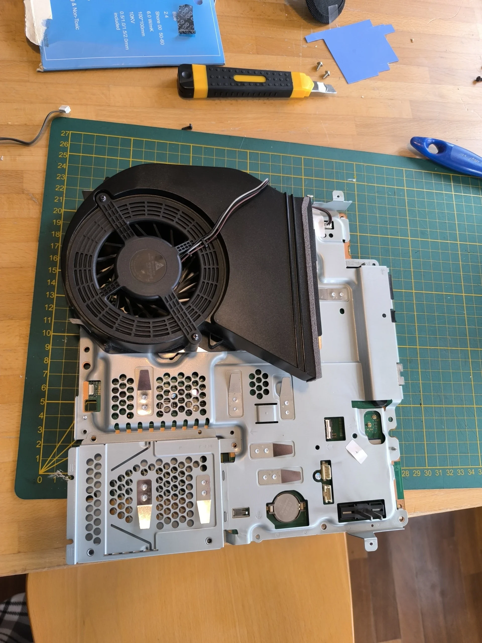 sostituzione pasta termica e pulizia profonda ps3 slim Vicenza ilgragedeipc.it