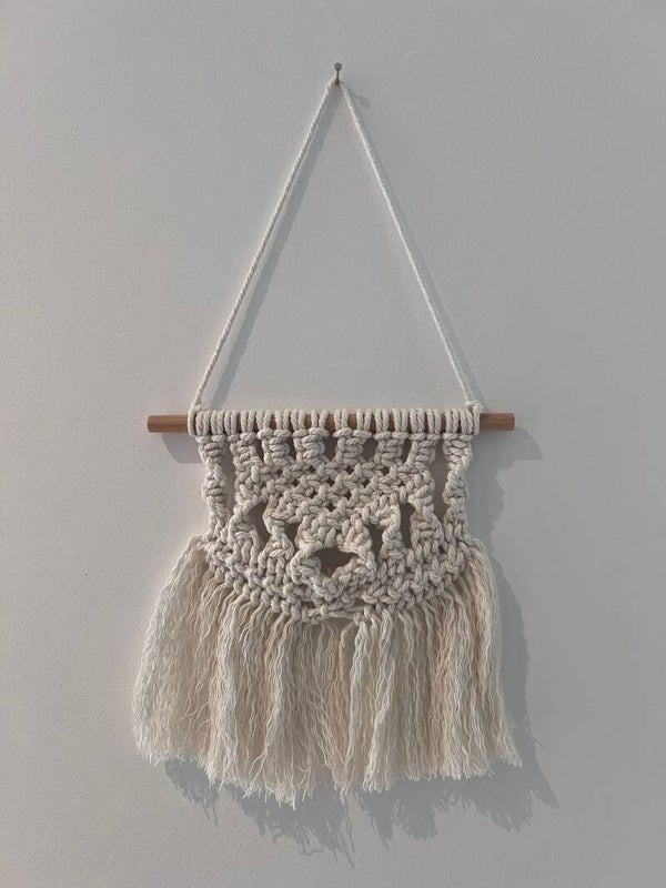 Makramee Wandbehang klein