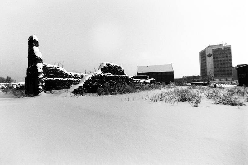 pict0948-standard-k00pq3.jpg