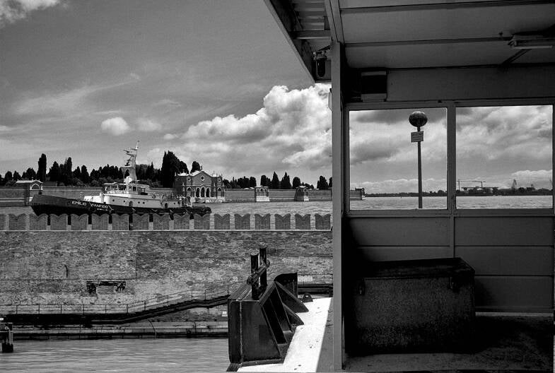 venice-standard-6tzh7w.jpg