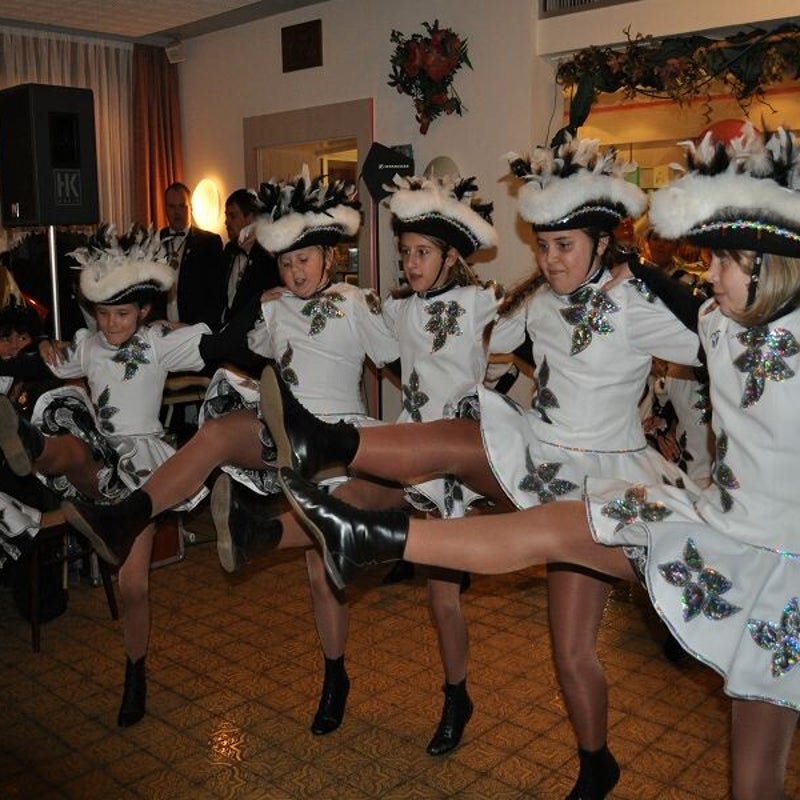 erffnungfasching20jpg.jpg