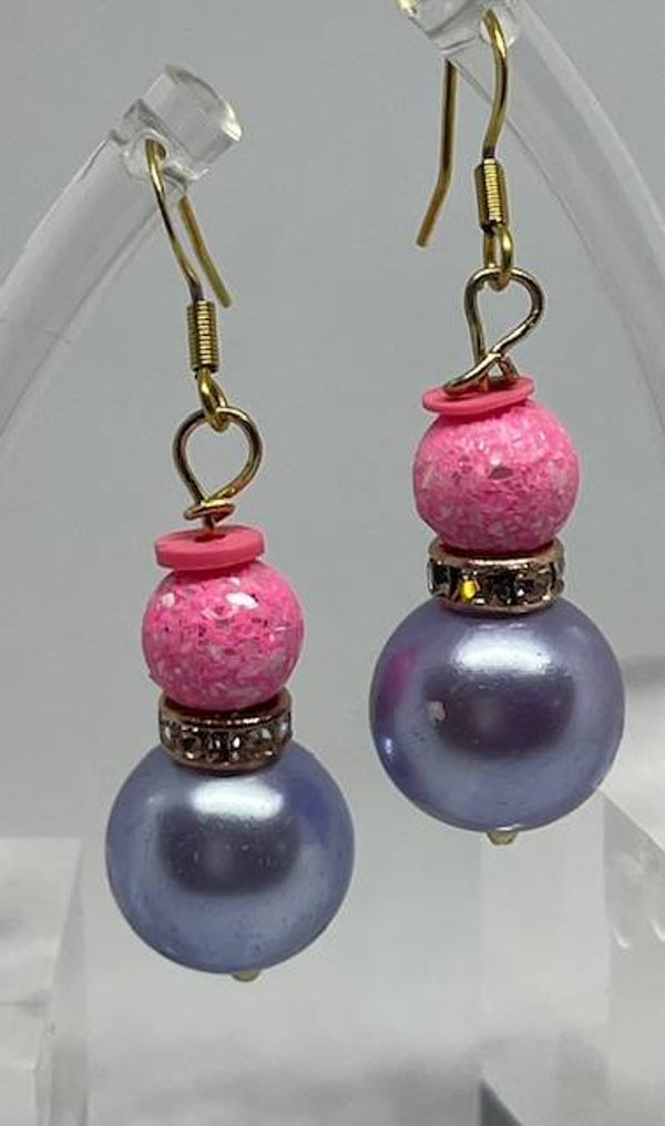 simplicity earrings 1