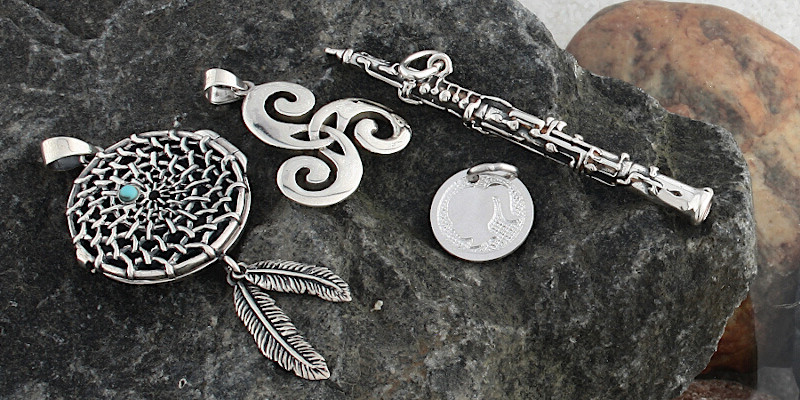 Zilveren Hangers en Bedels