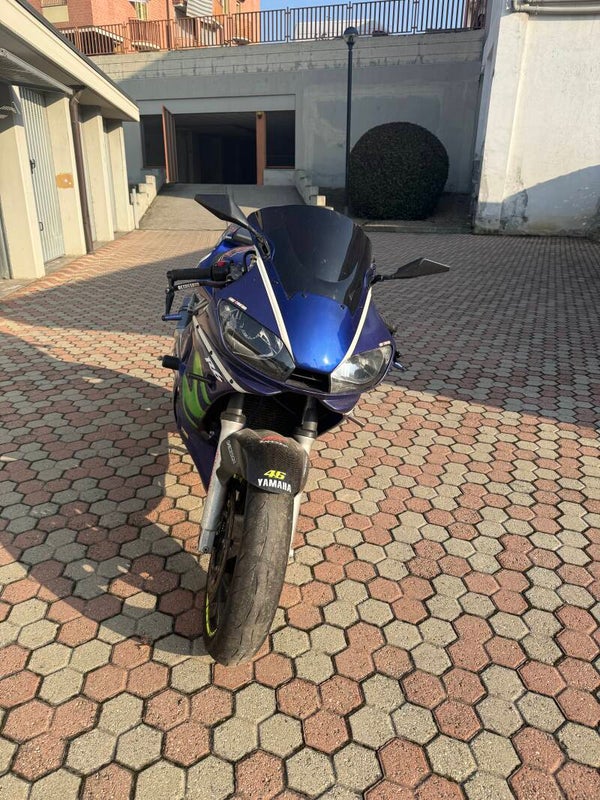Yamaha R6 2001
