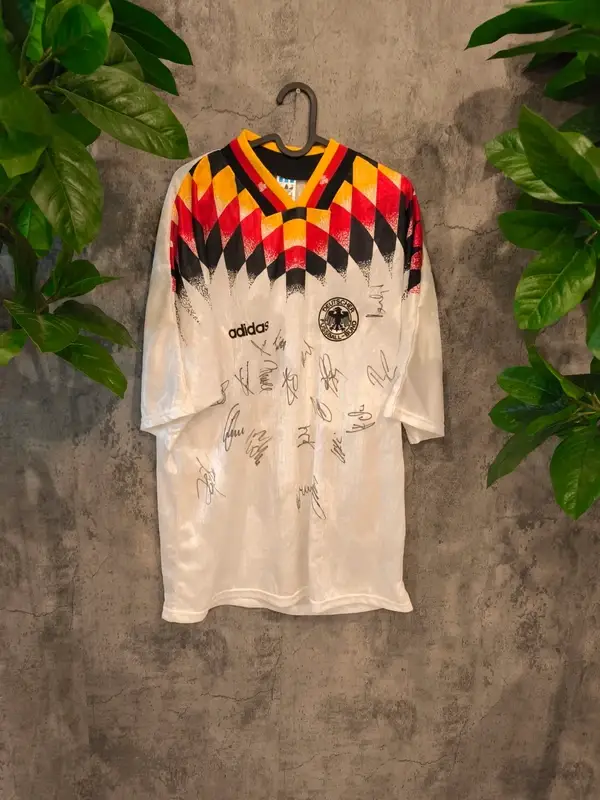Signiertes Deutschland Trikot WM 1994 Europa