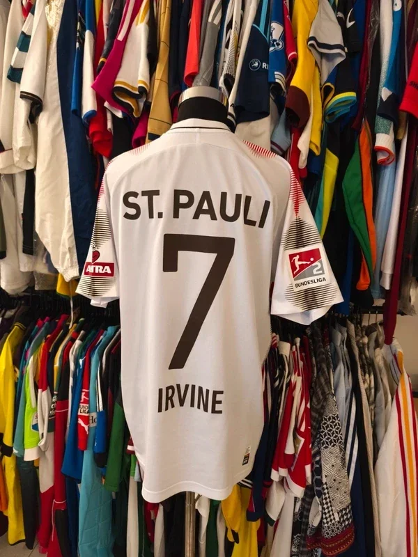 Originales Jackson Irvine Trikot St.Pauli 2023/24 Bundesliga