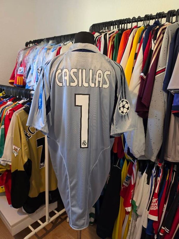 Real Madrid – LaLiga – UEFA Champions League – Iker Casillas #1 – Player Issue – 2004/05 – Gr. L