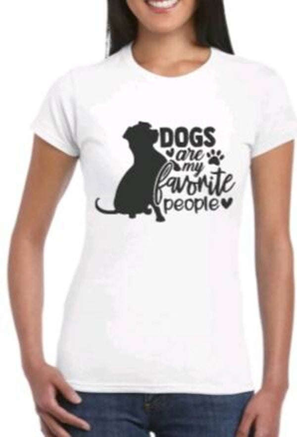 Dogs are my favorite people - Dames shirt