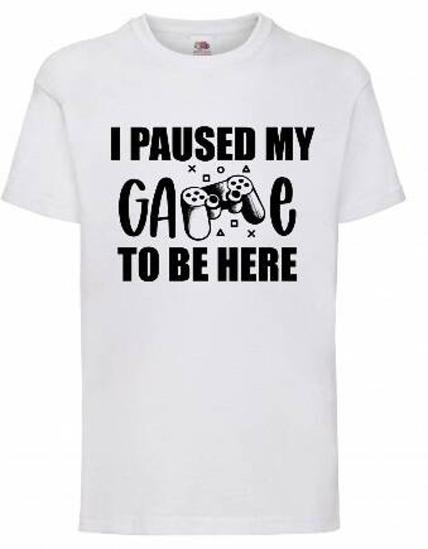 I paused my game to be here - Kinder shirt