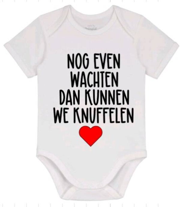 Nog even wachten dan kunnen we knuffelen - Rompertje