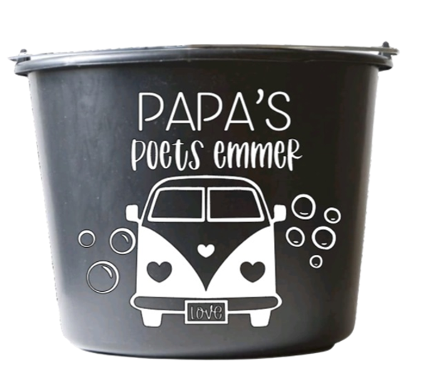 Papa's poets emmer