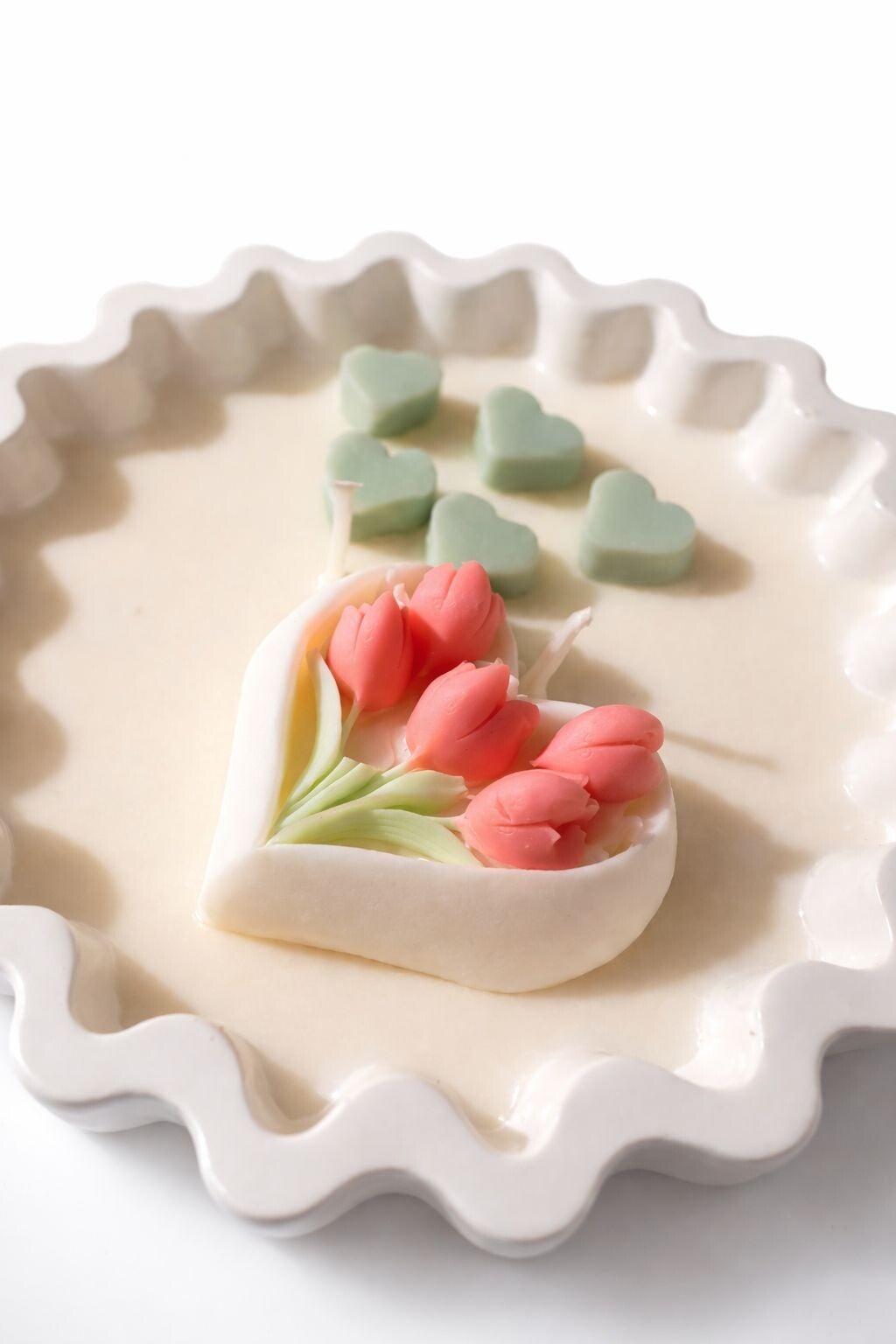 Luxury Floral Heart Soy Candle - Design with  Ylang, Rose, Vanilla & Bergamot