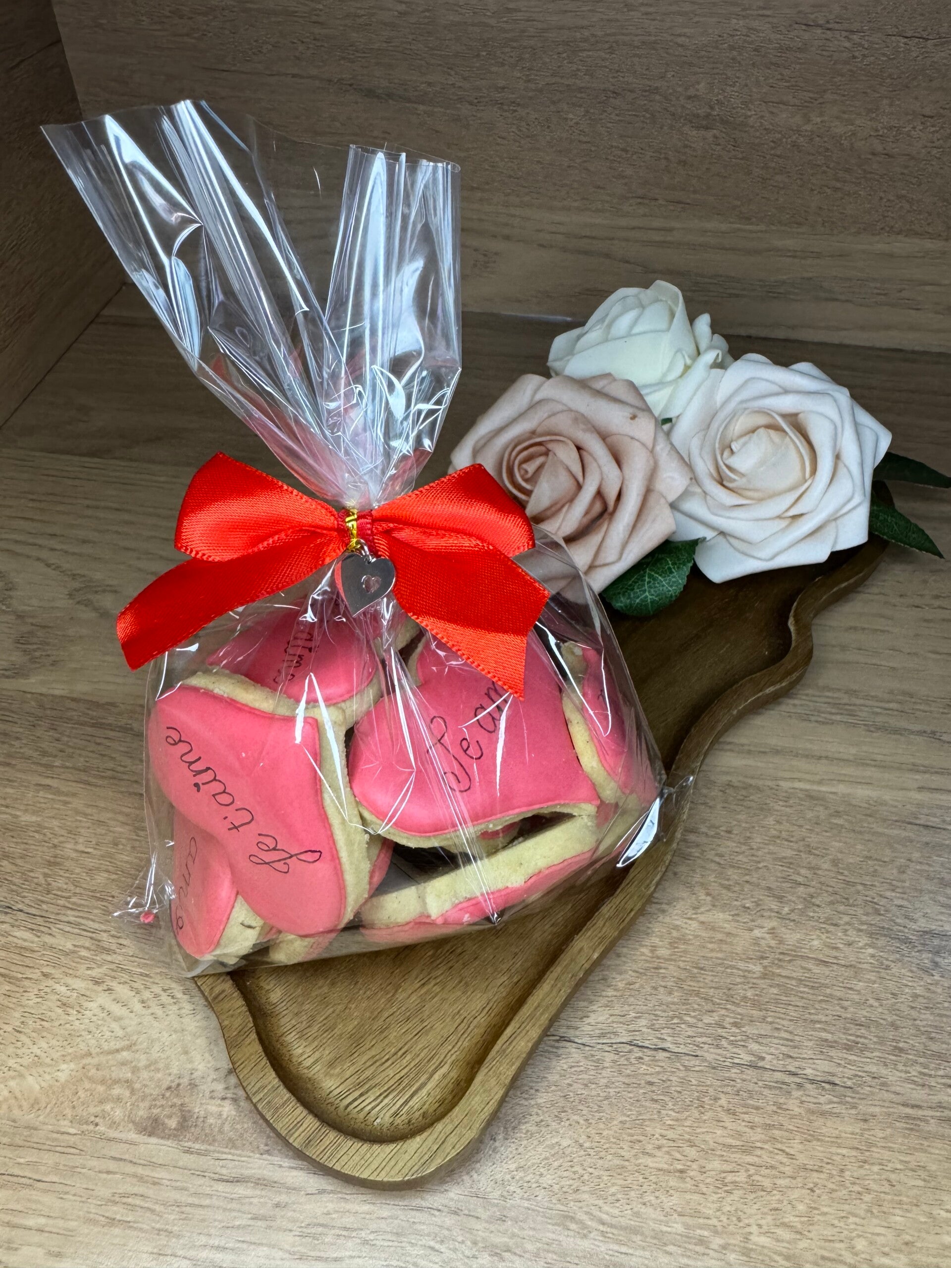 Sachet de biscuits remplis d’amour