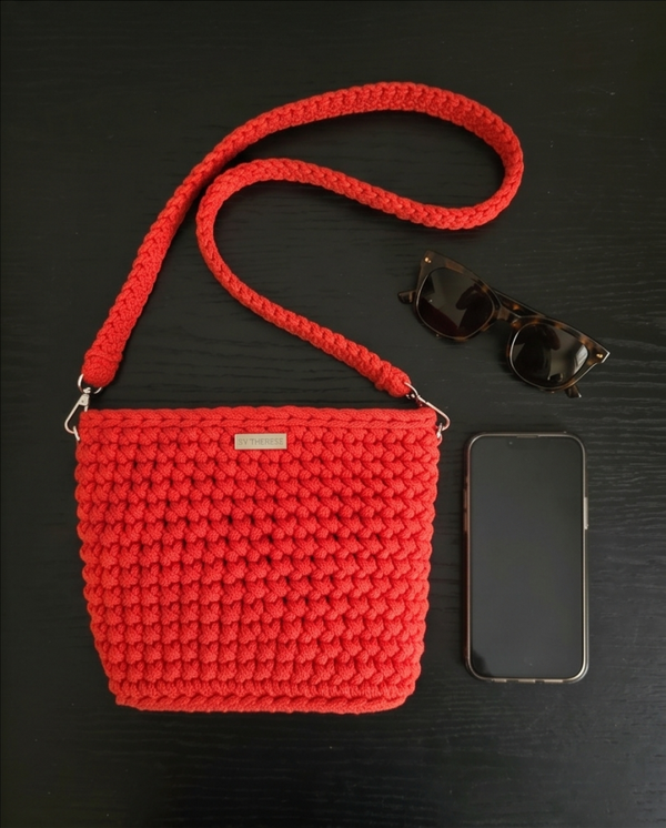 By Therese veske Ember Crossbody