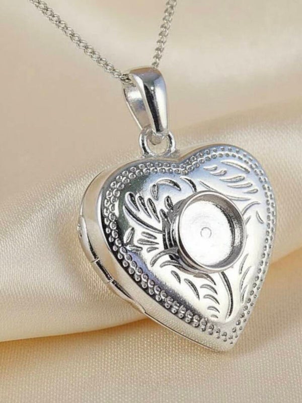 Heart locket pendant  with necklace
