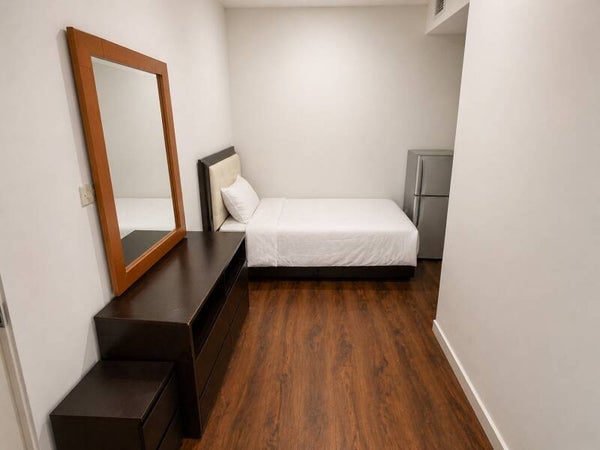Twin Bedroom