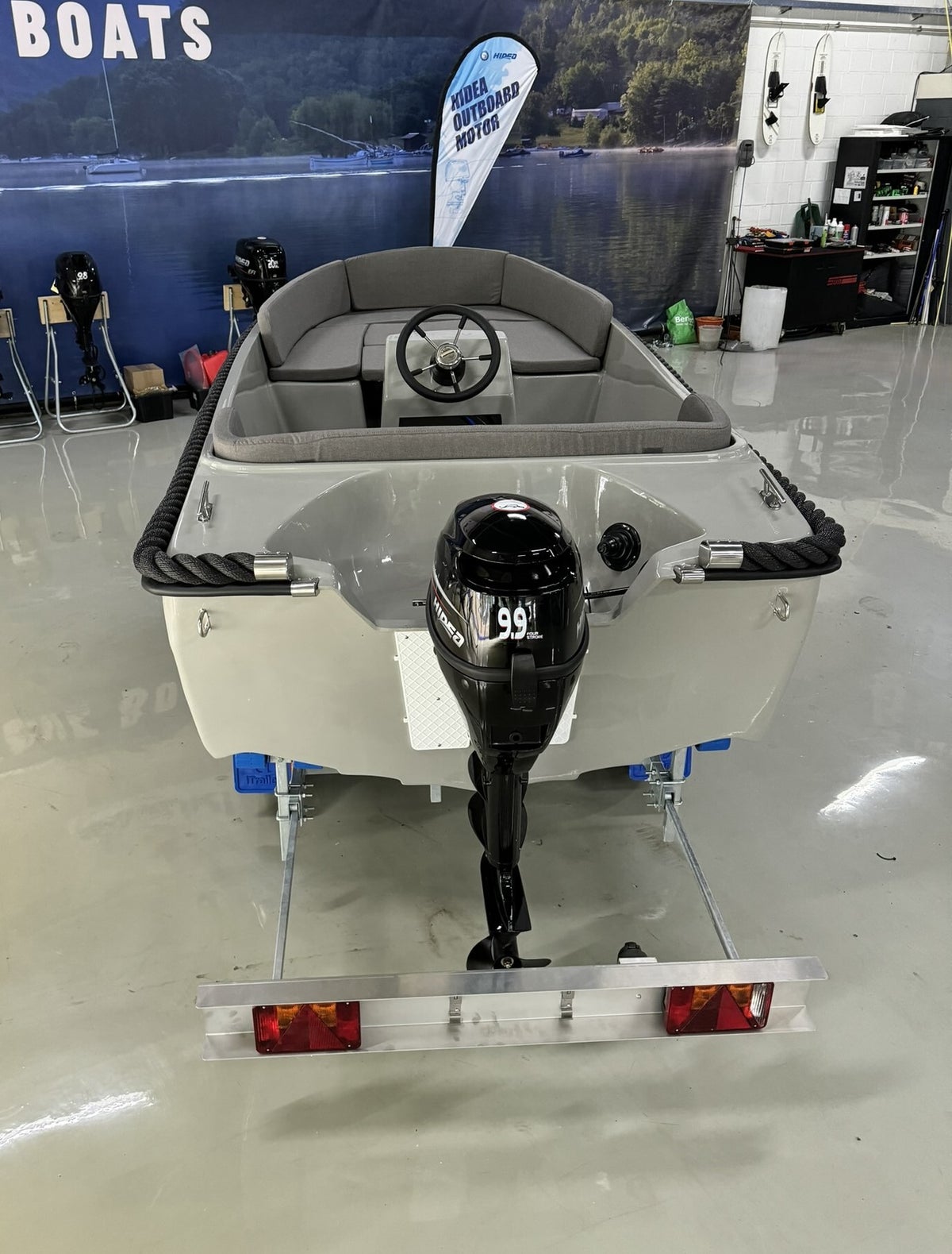 Gentle 435 Sloep/Console Vaarklaar Nieuw !! | insigne boats
