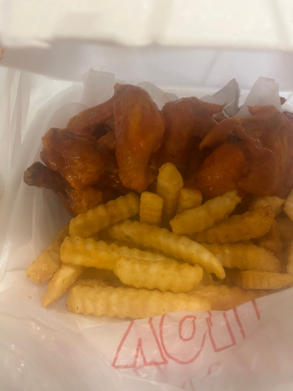 10 pc wings & fries