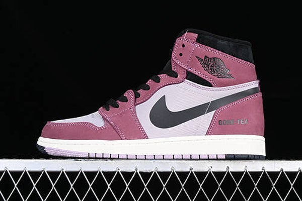 AIR JORDAN 1 WOMAN