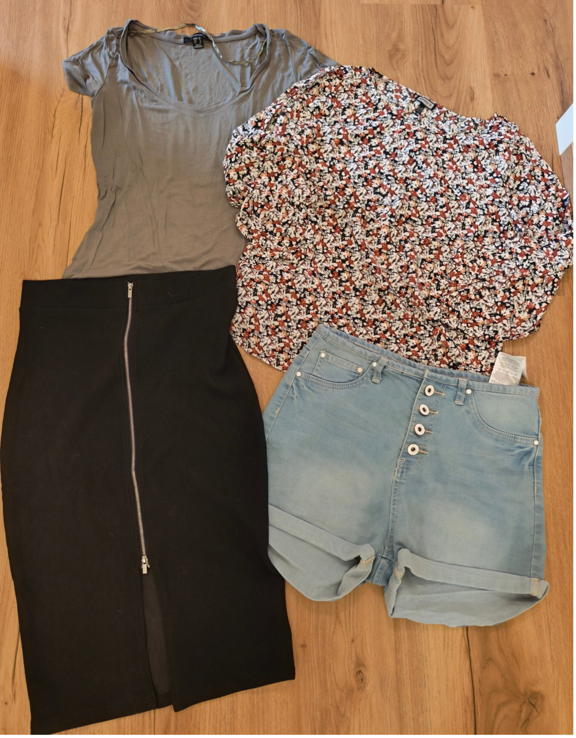 Bekleidungspaket Damen Größe 38