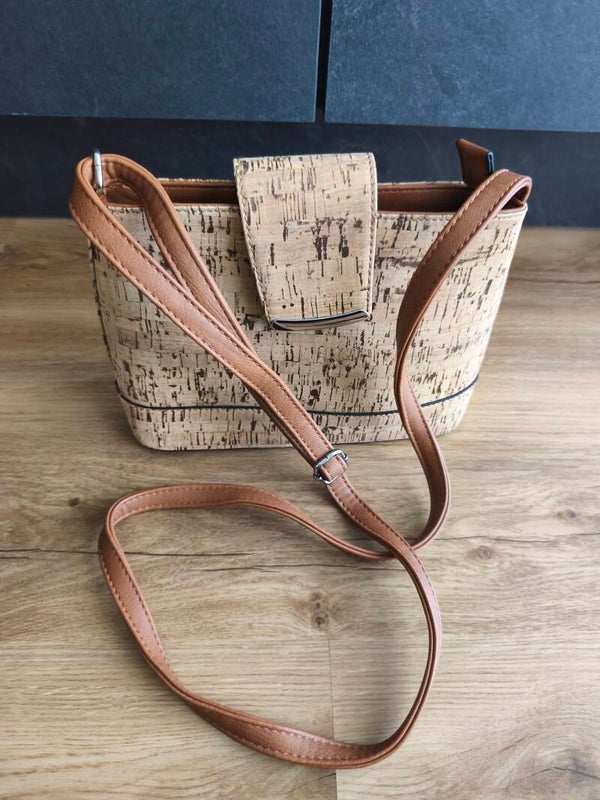 Umhängetasche klein aus Kork