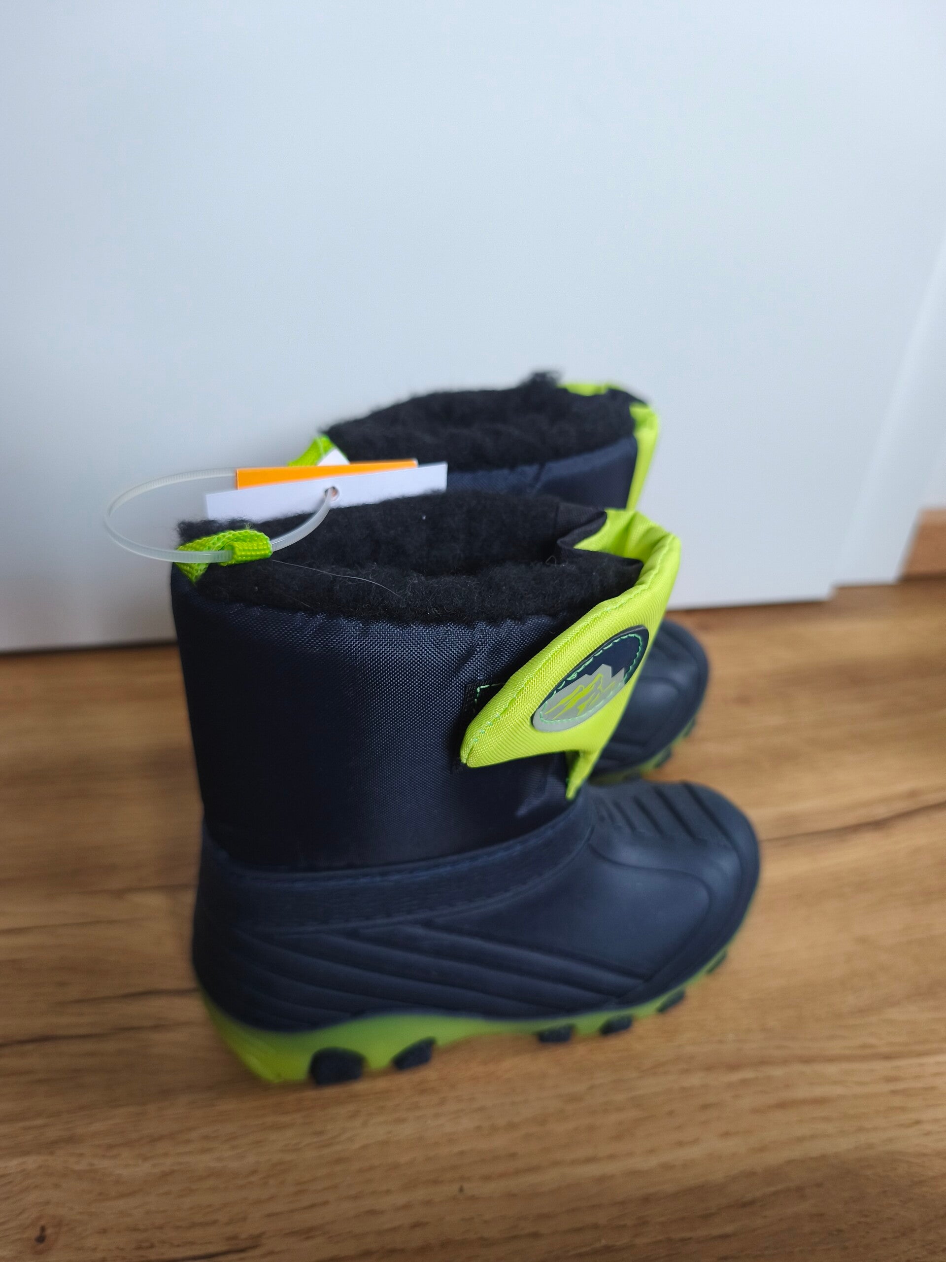 Gummistiefel Jungs gefüttert Neu Größe 28 Lupilu