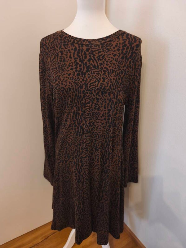 Langarmkleid Größe M