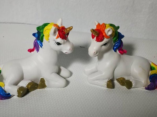 Set van twee vrolijke eenhoorns