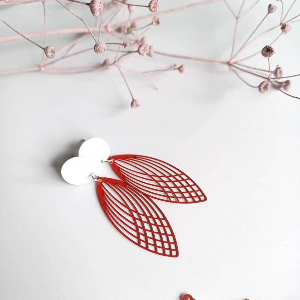 Hangers in rood en wit