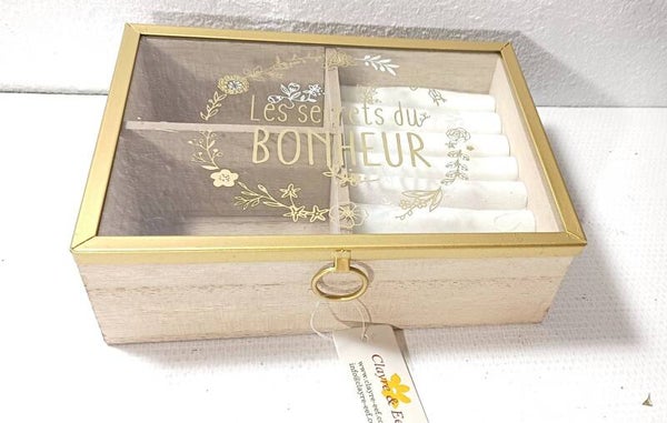 Goudkleurig juwelendoosje met  tekst