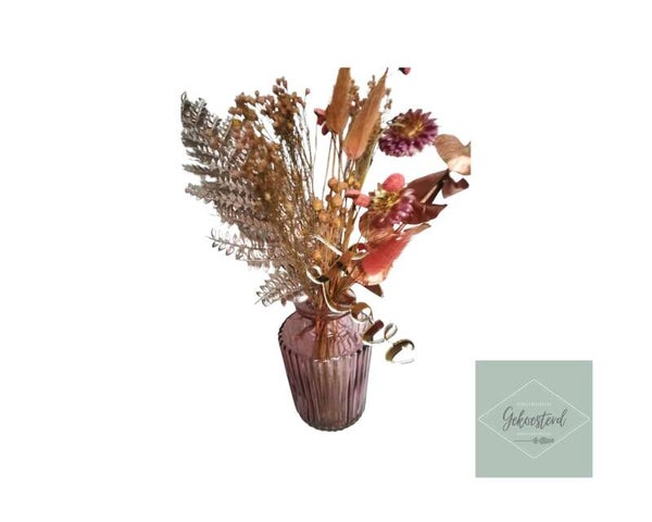 Love vaasje met droogbloemen - valentijnscadeau