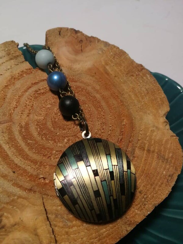 Retro motief ketting met medaillon