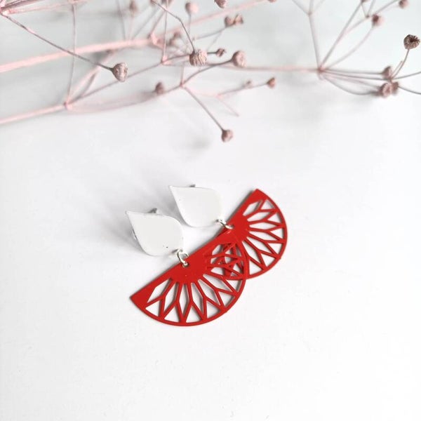 Rood witte oorstekers