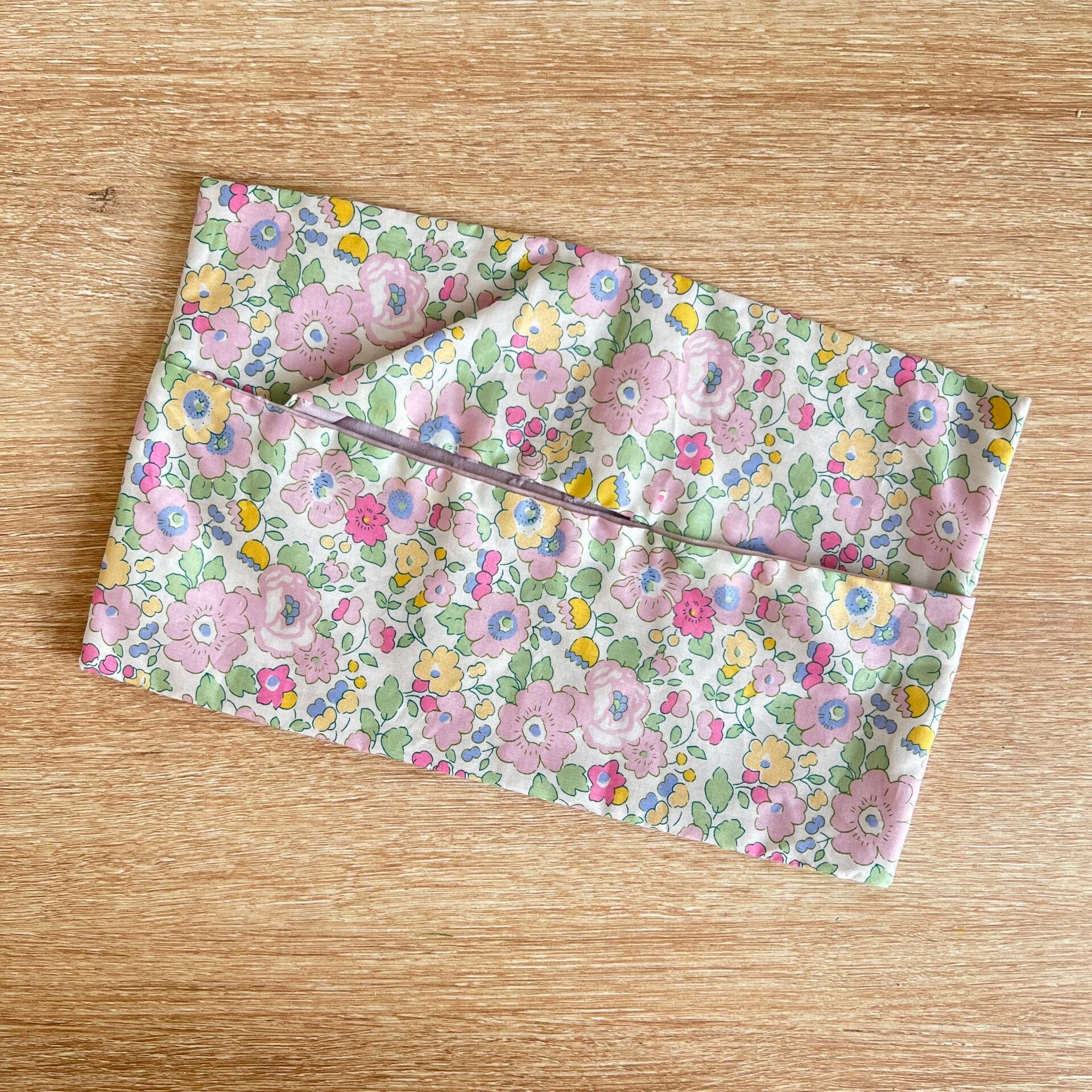 Le distributeur à mouchoirs, betsy rose