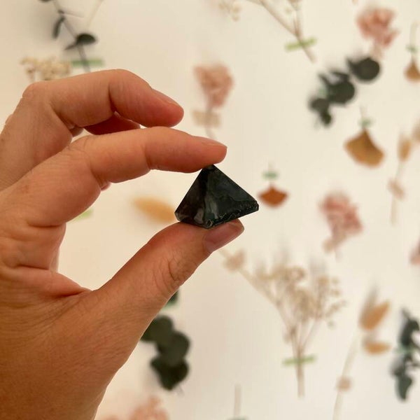 Agate arbre, pyramide