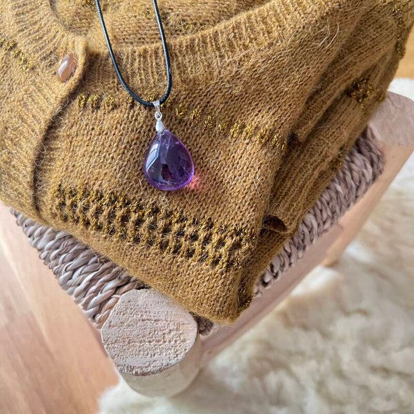 Améthyste, pendentif goutte