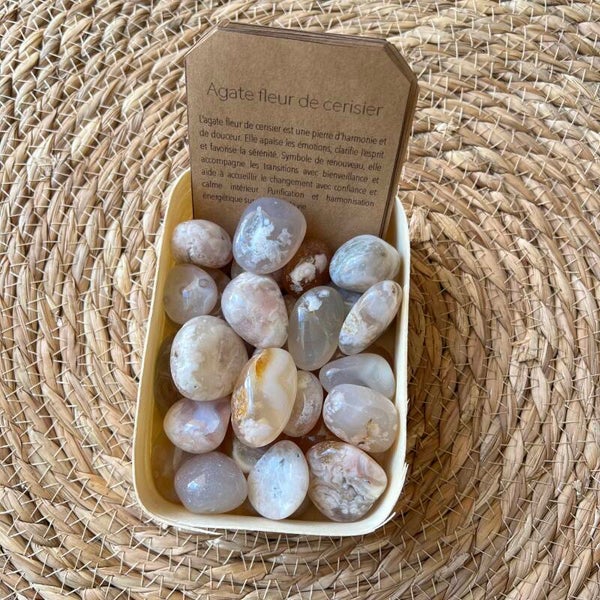 Agate fleur de cerisier, pierre roulée
