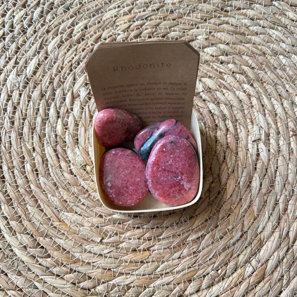Rhodonite, galet de méditation