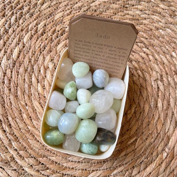 Jade, pierre roulée