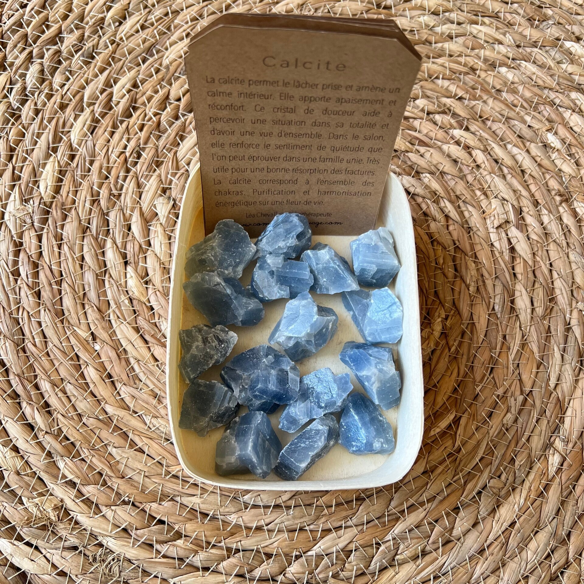Calcite bleue, pierre brute