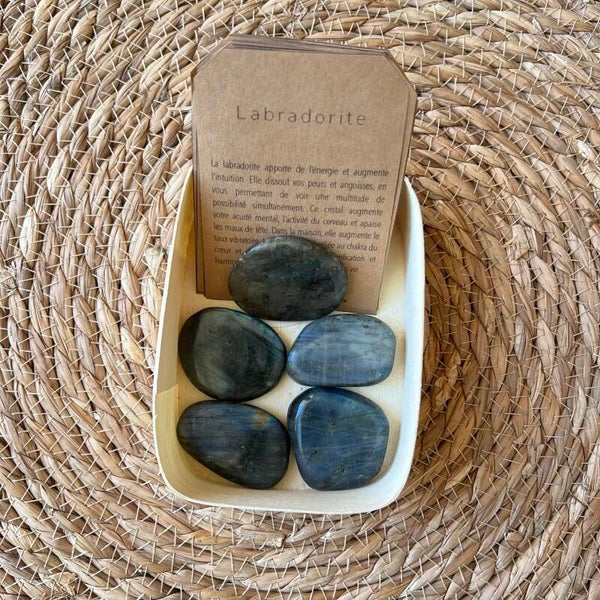 Labradorite, galet de méditation