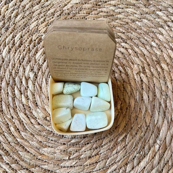 Chrysoprase citron, pierre roulée